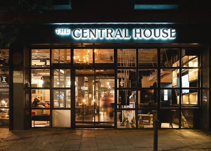 Central House Madrid Lavapies